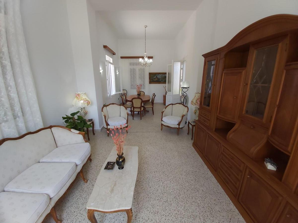 Tower Traditional Pool Villa Κρεμαστή Εξωτερικό φωτογραφία